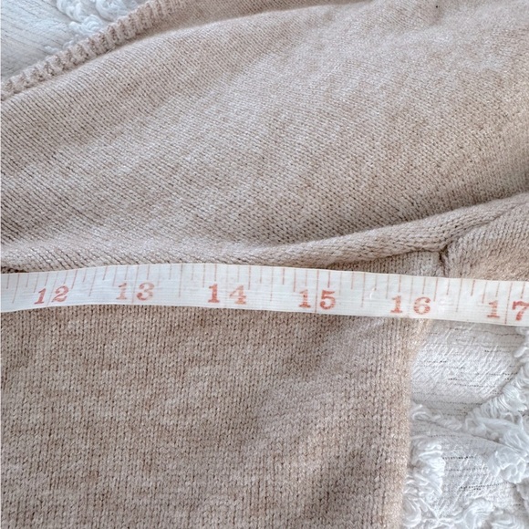 Prettylittlething Oatmeal‎ Cold Shoulder Knit Lace Sweater Dress M - Picture 5 of 10